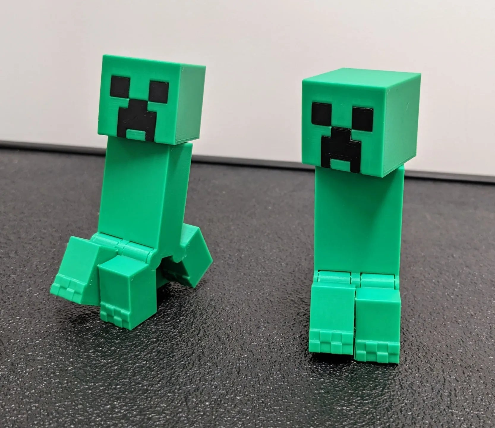 Articulated Minecraft Creeper: Print-In-Place